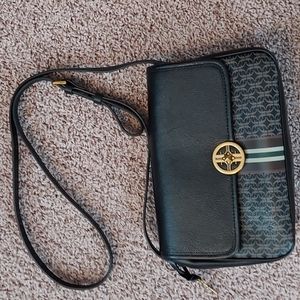 Shoulder bag